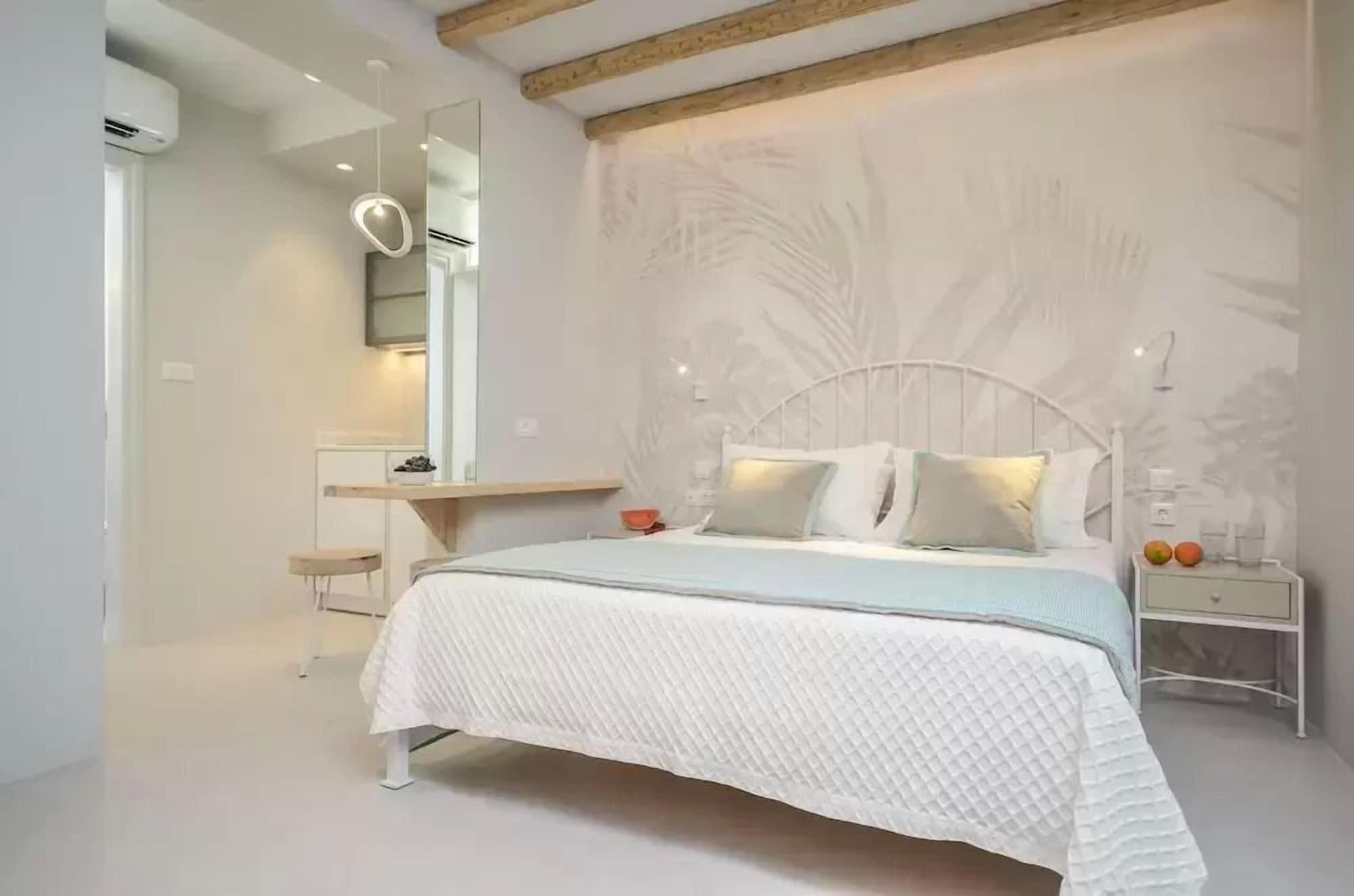 Antony Suites (Adults Only) Naxos City Esterno foto
